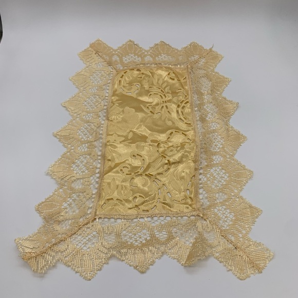 Set Of 4 Antique Italian Style Champagne Gold Motif Lace Furniture Runner Doily - Picture 2 of 11